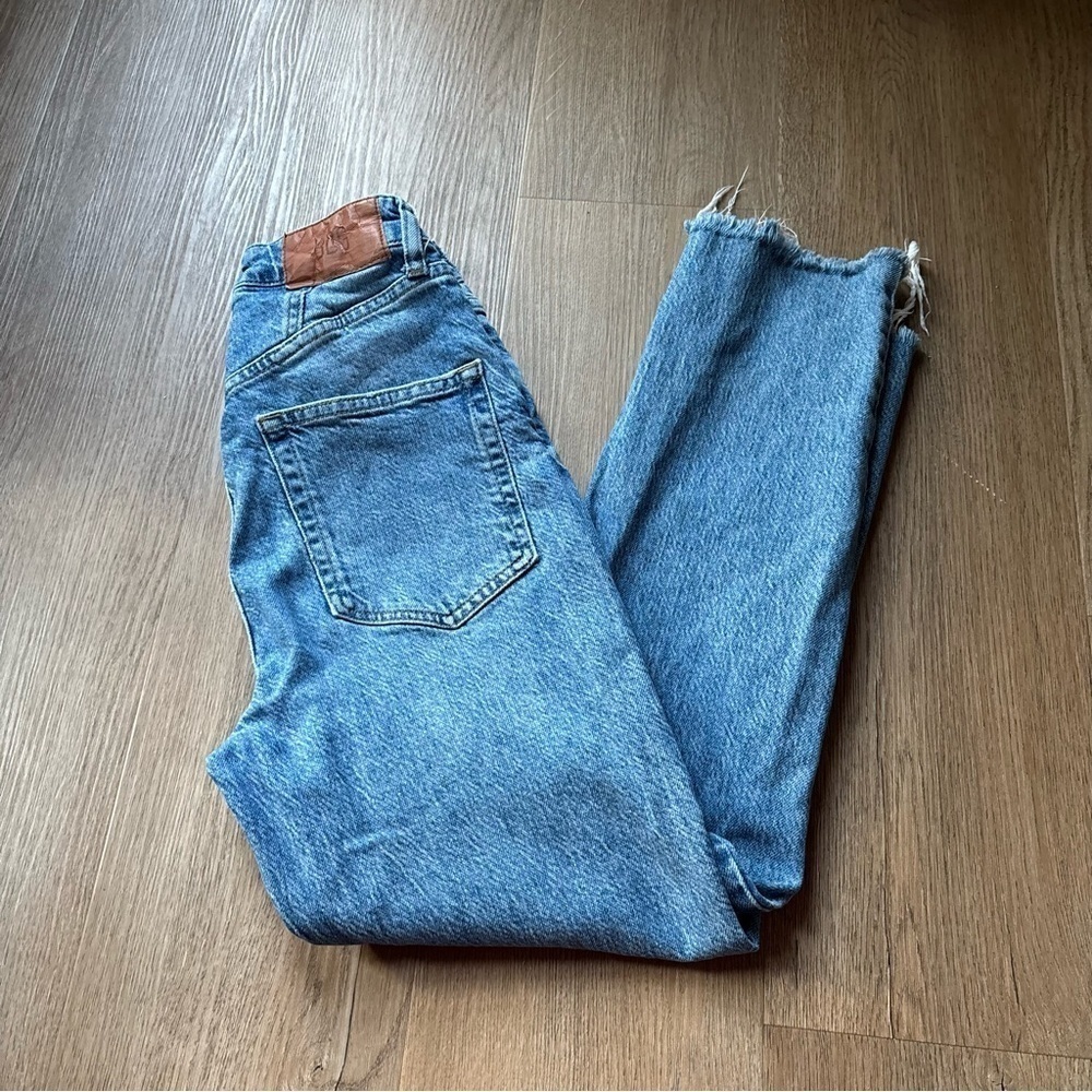 Urban Outfitters BDG Edie High Waisted Raw Hem Skinny Jeans Size 27